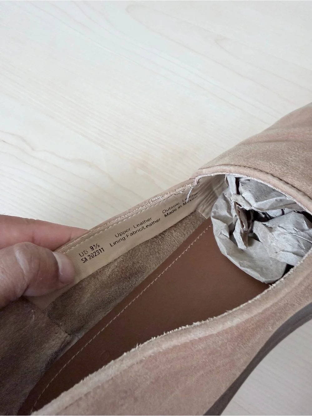 Men's Casual Slip-On Nisolo Loafers in Light Brown